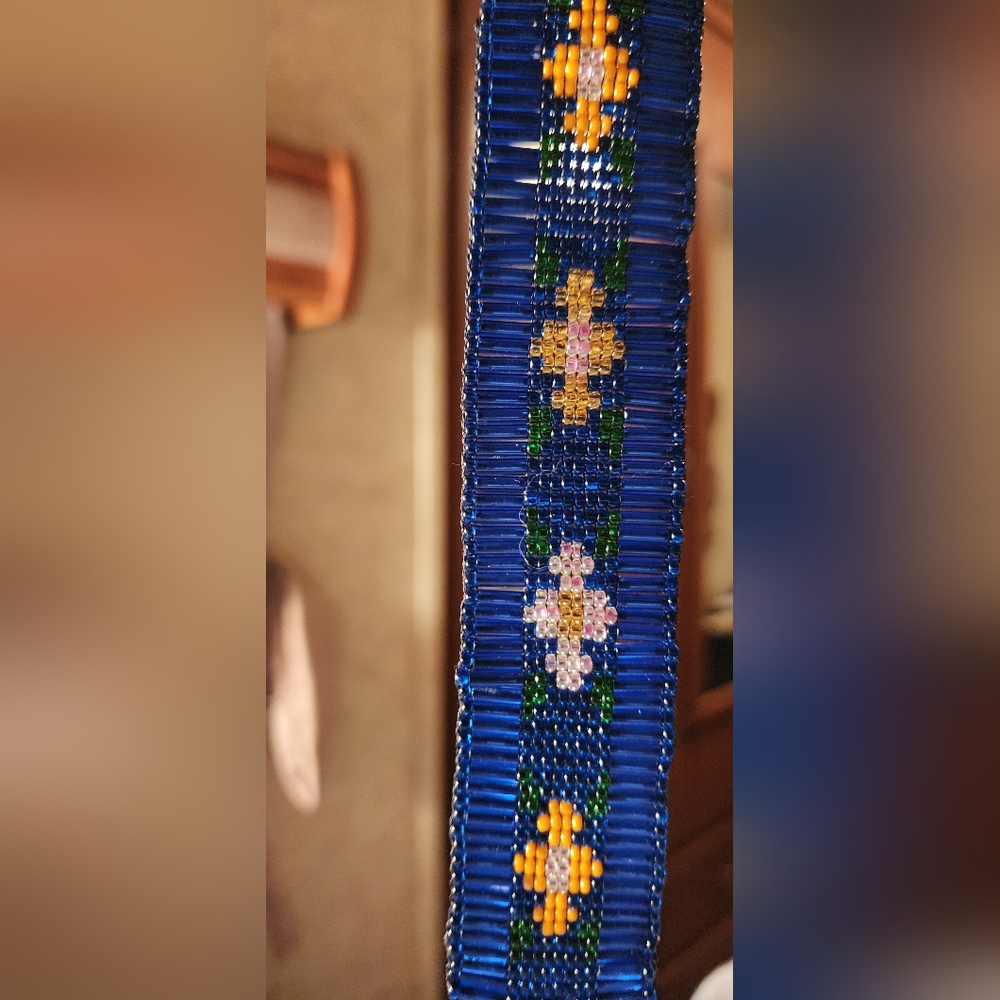 Handmade Mexican Huichol Style Beaded Cuff Bracelet Floral Blue Bugle Beads 7"